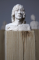 Preview: Skulptur 4 aus Ton auf Eiche Stele | Frank Lorenz